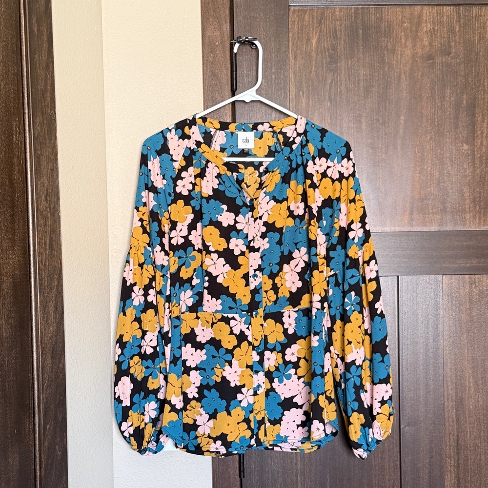 Cabi Women’s Favorite Blouse Floral Long Sleeve Style 4158 Size Small
